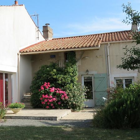 L'Aubinoise Bed & Breakfast Saint-Aubin-la-Plaine Luaran gambar