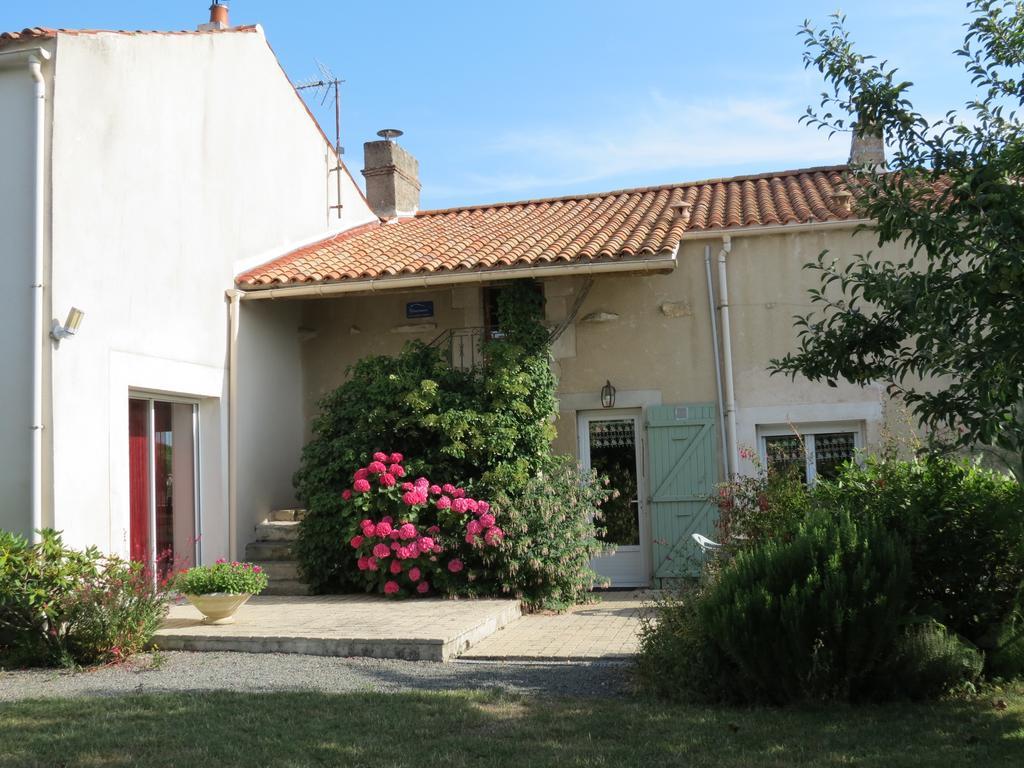 L'Aubinoise Bed & Breakfast Saint-Aubin-la-Plaine Luaran gambar
