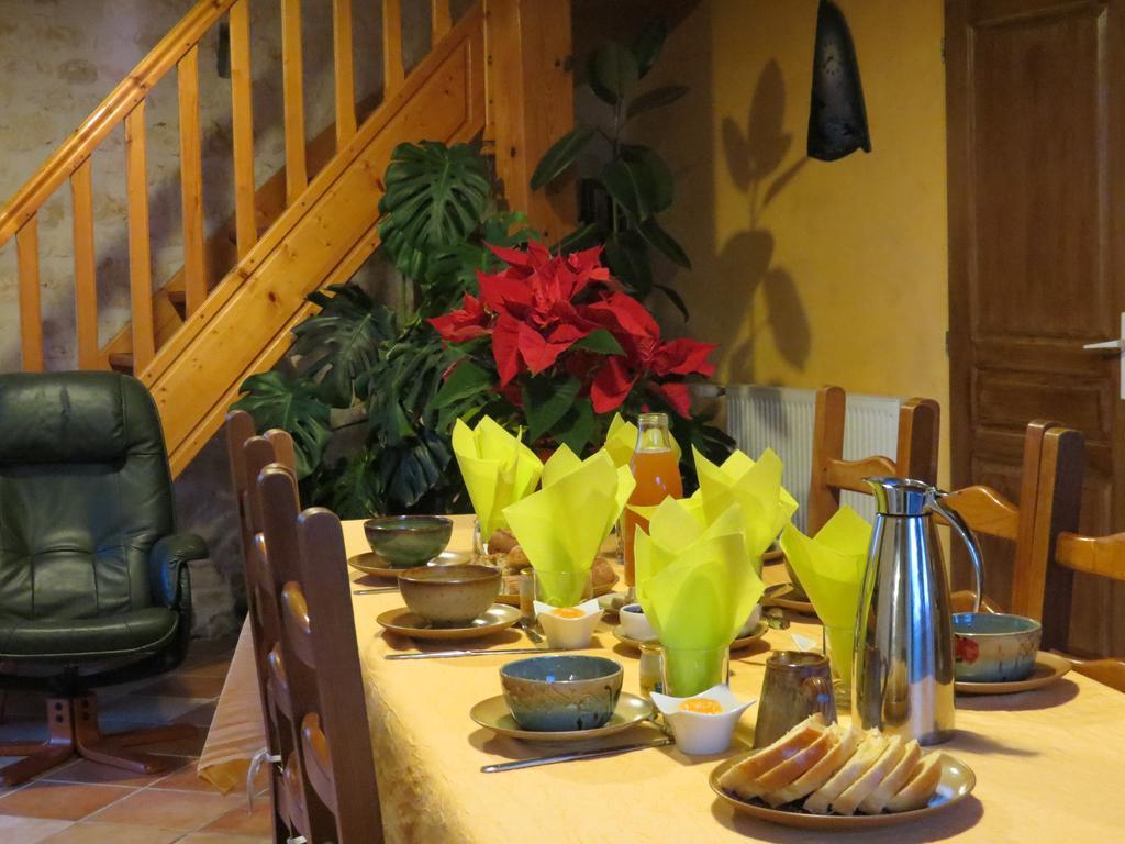 L'Aubinoise Bed & Breakfast Saint-Aubin-la-Plaine Luaran gambar